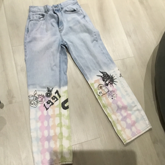 BDG, size 27, light blue Jean multi color bottoms - Picture 1 of 3